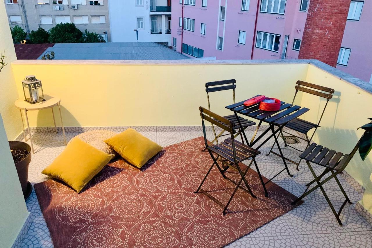 Appartamento Jolly Jolie W Terrace Lisbona Esterno foto